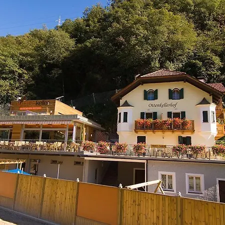 Alloggio per agriturismo Ottenkellerhof